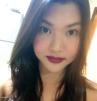 Li Ly4u, Filipino Transsexual escort in Dubai