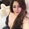 Li Sa - escort in Dammam
