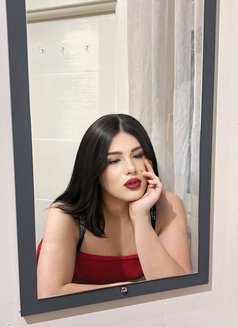Li̇za - Transsexual escort in İstanbul Photo 11 of 19