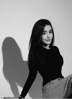Lia a petite girl - escort in Taipei Photo 7 of 7