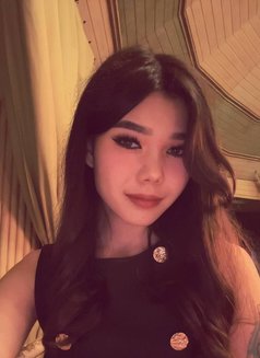 Lia - escort in Phuket Photo 1 of 10