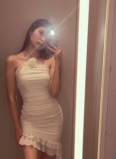 Lia - escort in Phuket Photo 2 of 10