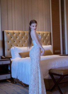 Lia @Dollhouse852 - escort in Hong Kong Photo 6 of 8