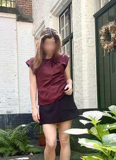 Lia - dreamy authentic girlfriend - escort in Bangalore Photo 17 of 28