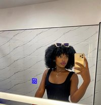 Lia - escort in Kuala Lumpur