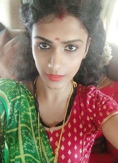 Lia - Acompañantes transexual in Chennai Photo 2 of 4