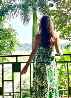 Lia Lazuli Dreamy Girlfriend - puta in Bangalore Photo 27 of 28