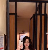 Lia - escort in Manila