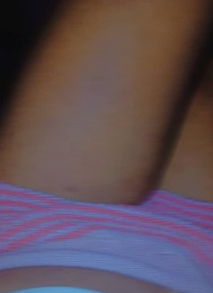 Liam - puta in Yokosuka Photo 2 of 3