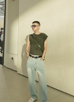 Liam - Acompañantes masculino in Dubai Photo 7 of 10