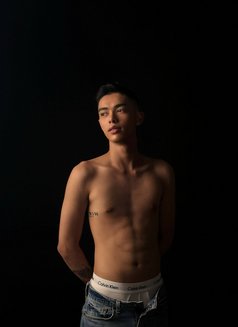 Liam - Acompañantes masculino in Dubai Photo 8 of 10