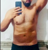Liam - Male escort in New Delhi