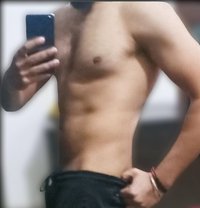 Liam - Male escort in New Delhi