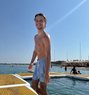 Liam - Male companion in Abu Dhabi Photo 1 of 2