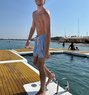 Liam - Male companion in Dubai Photo 1 of 2