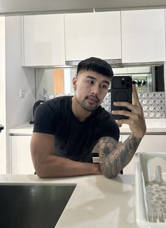 Liam - Male escort in Kuala Lumpur Photo 2 of 8
