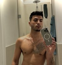 Liam Xl - Male escort in Stockholm