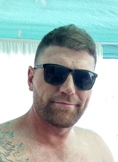 Liam26 - Masajista in Western Cape Photo 2 of 2