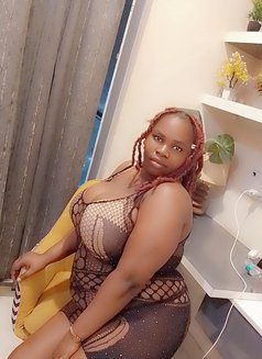 Lian - escort in Noida Photo 5 of 5