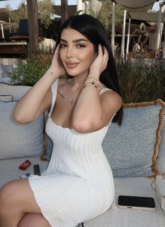 Liana - escort in Dubai Photo 1 of 6