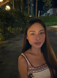 Liana Gomez - escort in Manila Photo 1 of 4