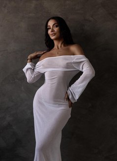 Liana Hot 🩷 - escort in Beirut Photo 13 of 15