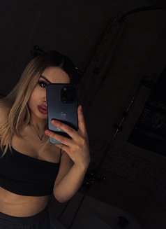 Liana - Transsexual escort in Tashkent Photo 13 of 14