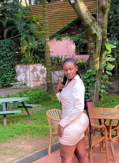 Lianah - escort in Lagos, Nigeria Photo 4 of 4