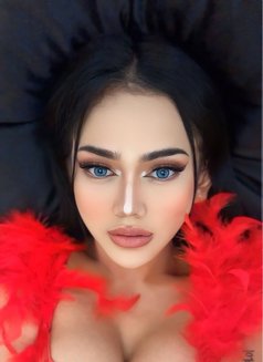 Lianaheather - escort in Manila Photo 4 of 7