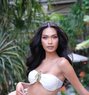 Liannasofine - Transsexual escort in Makati City Photo 2 of 14
