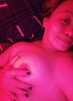 Lianne Outcall Camshow - escort in Makati City Photo 2 of 2