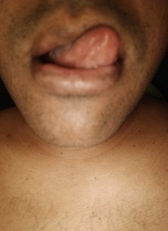 Licking fetish - Male companion in Bangalore Photo 3 of 3