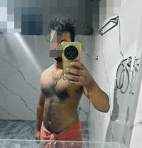 Licking & Massage - Male escort in Colombo