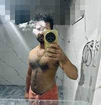 Licking & Massage - Male escort in Colombo