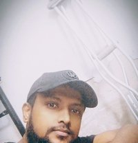 Riyadh escort boy - Male escort in Riyadh