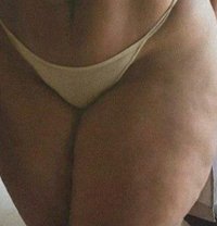 Licnna - escort in Lomé