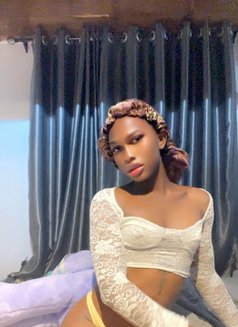 Lidia - Transsexual escort in Lagos, Nigeria Photo 2 of 4
