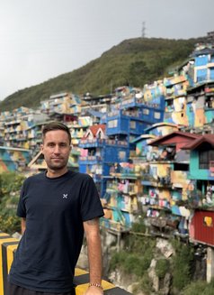 Lido - Male escort in Bangkok Photo 6 of 9