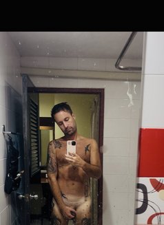 Lido - Male escort in Bangkok Photo 8 of 9