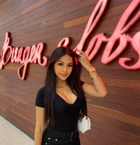 Lien - escort in Hong Kong