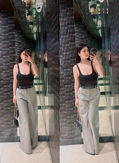 Liezel (New in Town) - escort in Mumbai Photo 1 of 8