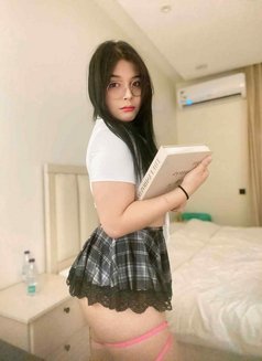 Liezel (New in Town) - escort in Mumbai Photo 4 of 6