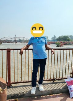 Life Is Chilling - Male escort in New Delhi Photo 3 of 3