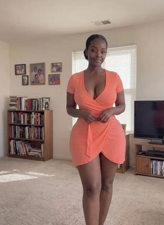 Light Skin African Girl Nyash - puta in Mumbai Photo 1 of 1
