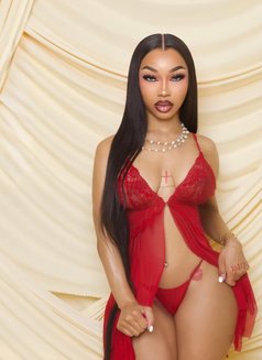 Light Skin African Girl Phina - escort in Gurgaon Photo 1 of 3