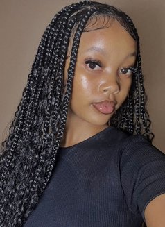 Light Skin African Girl Tarah - puta in Gurgaon Photo 2 of 3