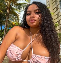 Light Skin Girl Kadashi - escort in Ahmedabad