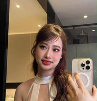 Lii - escort in Abu Dhabi