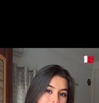 Lii - escort in Doha