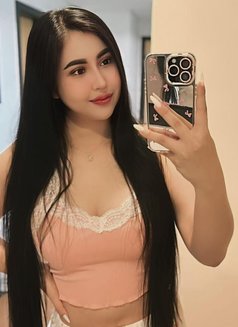 Lii - escort in Doha Photo 3 of 3